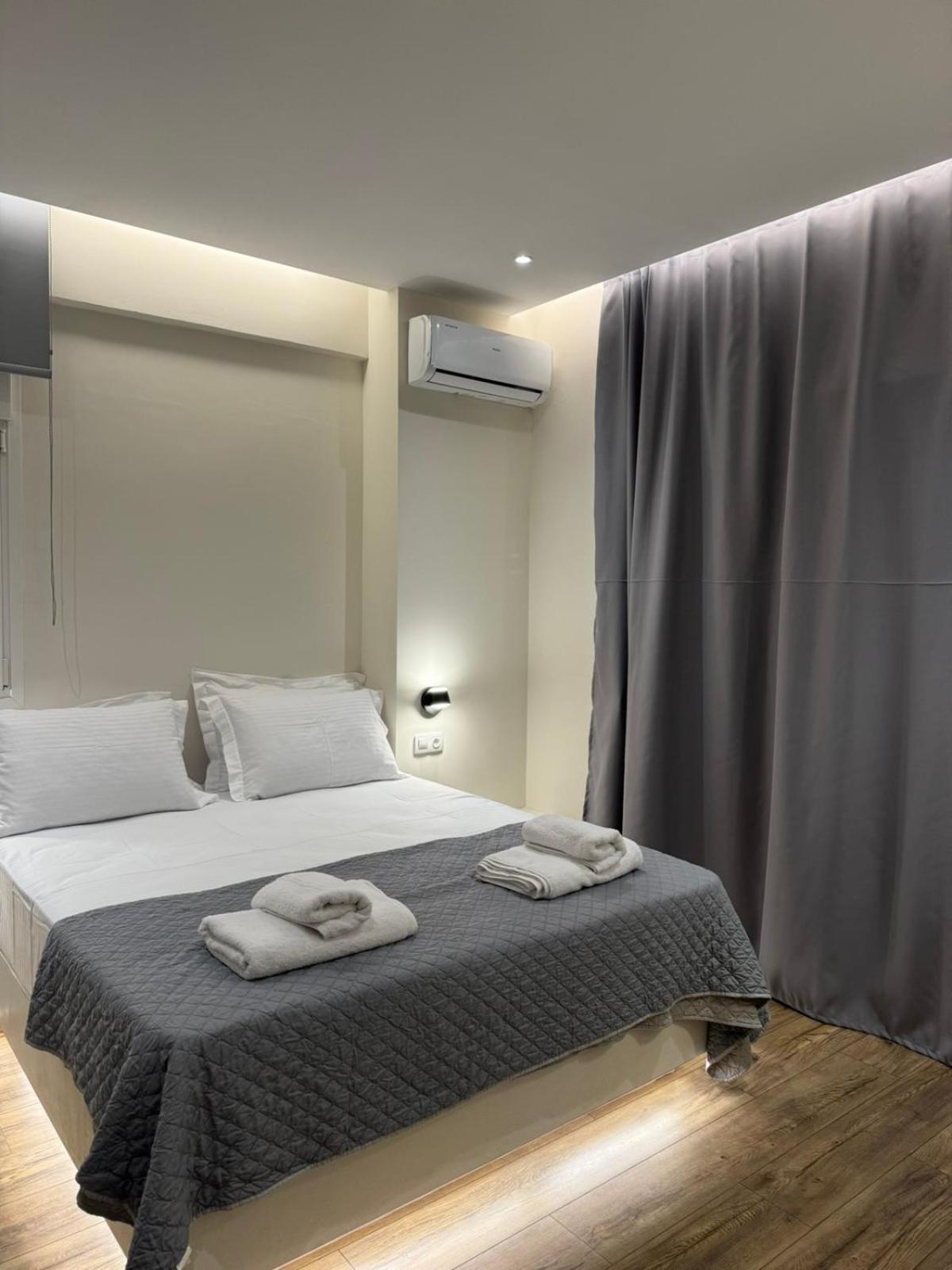 Be My Guest-Your Urban Stay Salonicco Esterno foto